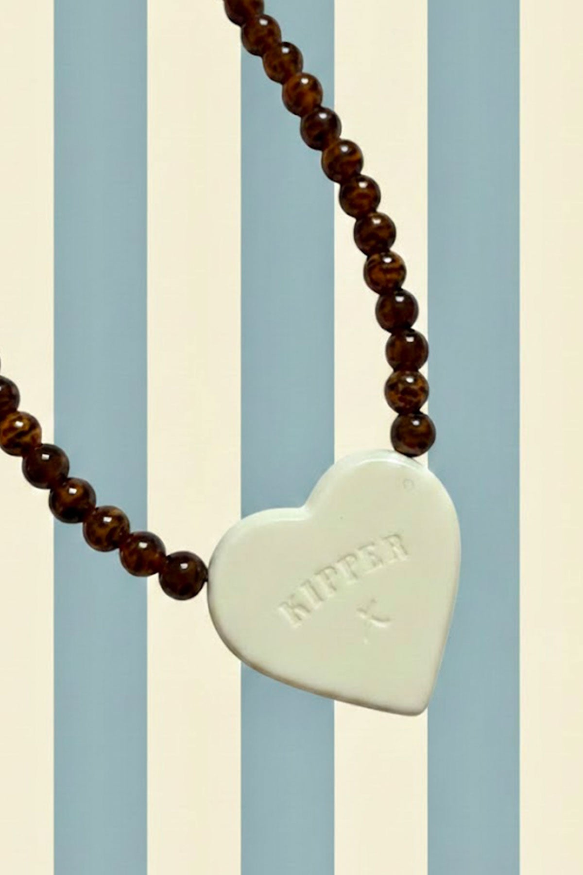 Kipper Pie Cream Pie Necklace – Kipper